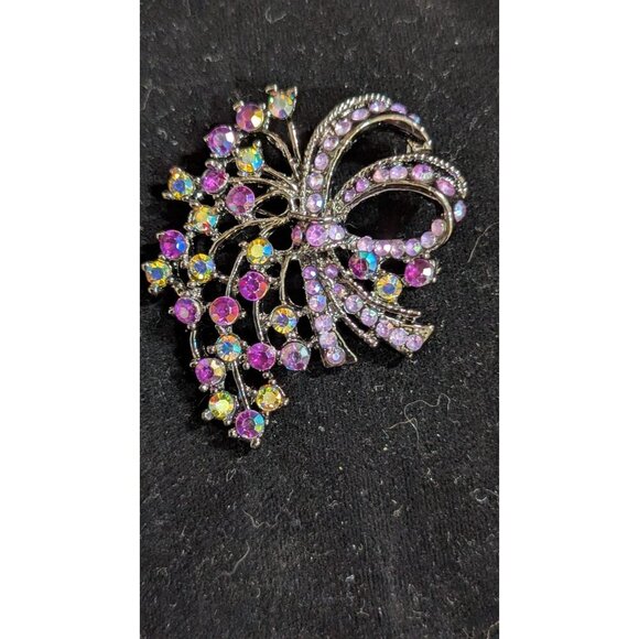 Vintage Rhinestone Floral Brooch Pin Purple & Iridescent Crystals 2" Elegant Bow - Picture 5 of 7